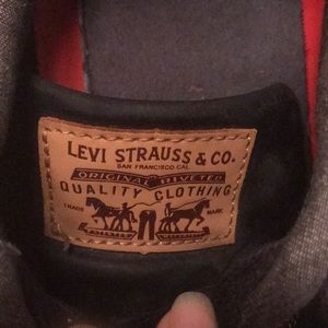 LEATHER MEN SHOES !!